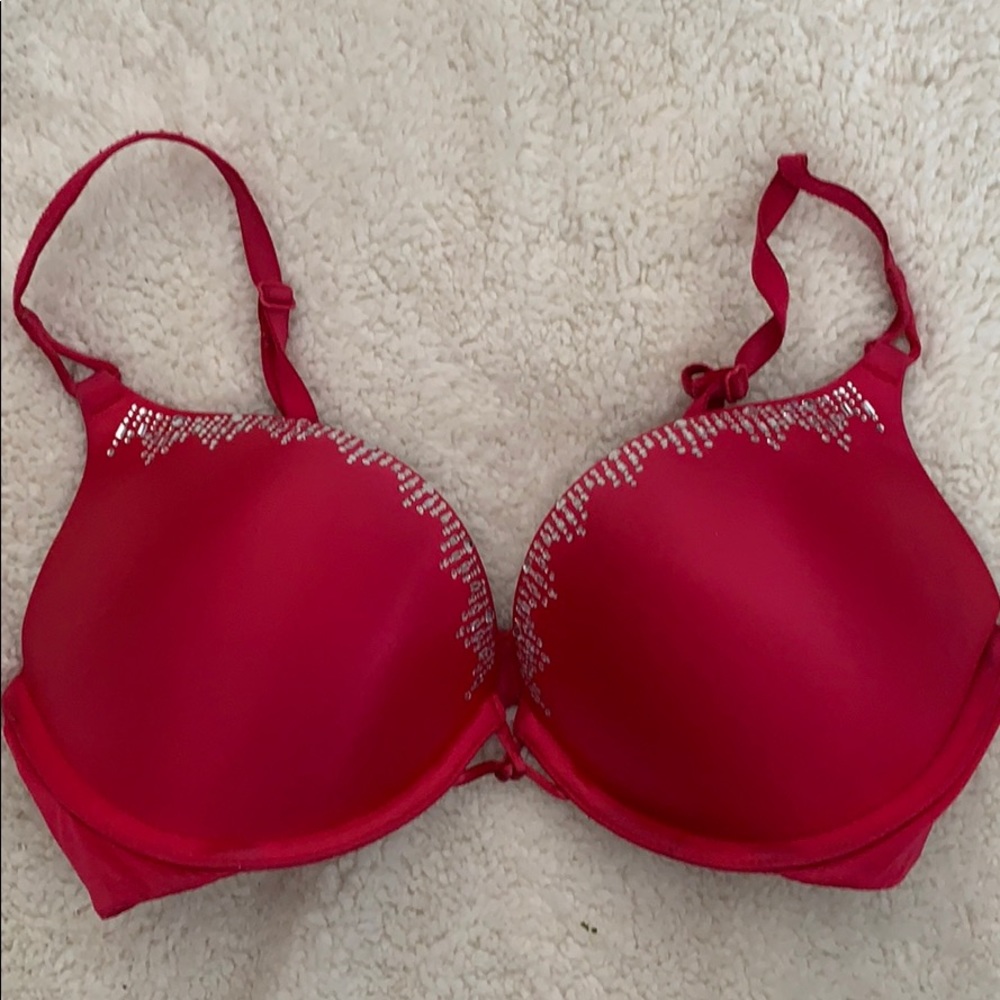Victoria Secret bombshell bra! Size 34C!
